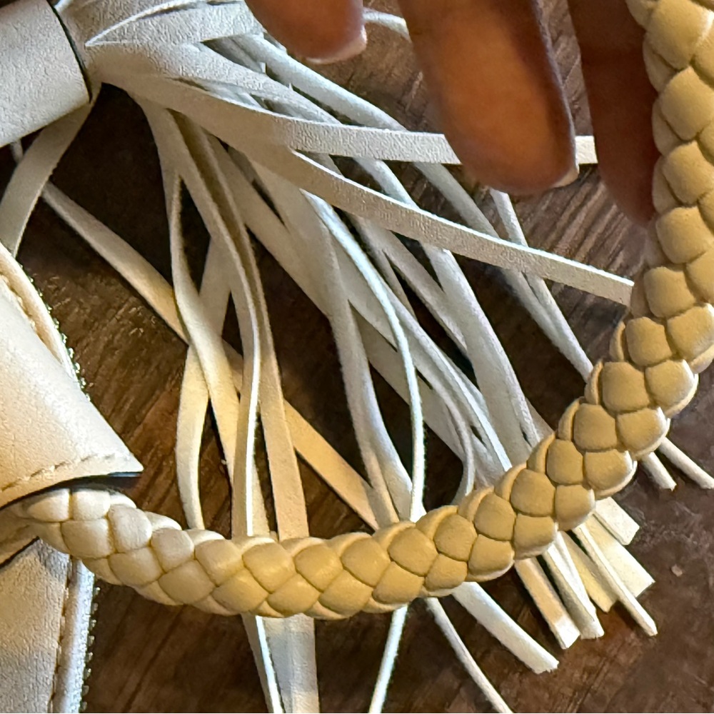 Versona Cream Wristlet with Tassel - Picture 8 of 8
